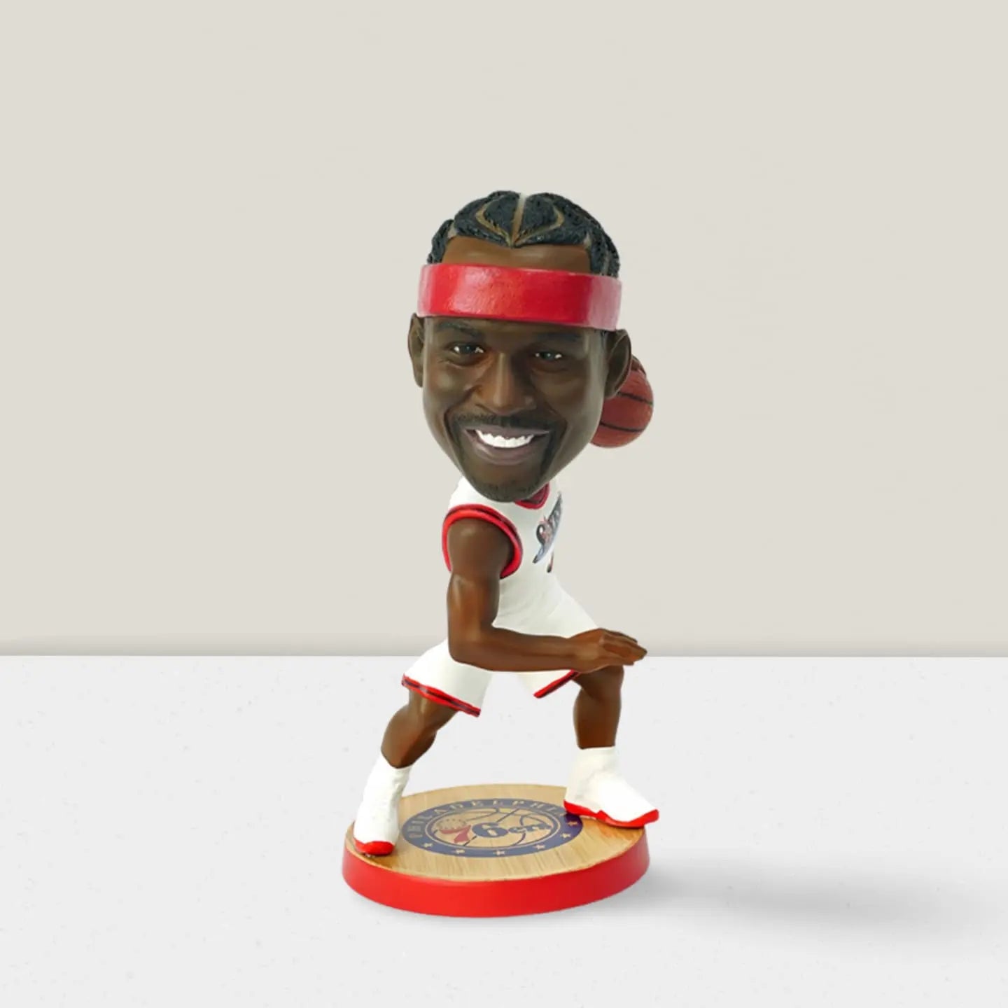 Allen Iverson Philadelphia Basketball Bobblehead - 12cm Compact Collectible Figure for Display or Gifting