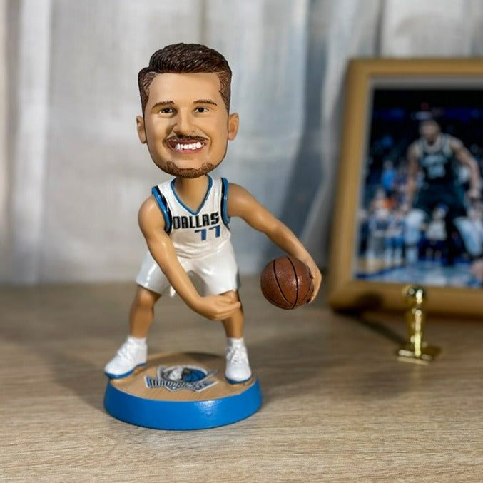 Luka Doncic #77 Dallas Mavericks NBA Basketball Collectible Bobblehead Action Figure